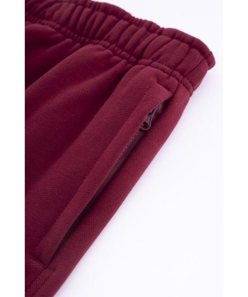 UNKNOWN LONDON（アンノウン・ロンドン）の「スウェットパンツ｜DARK REDxBLACK CROSS JOGGER｜Unknown London（スウェットパンツ・メンズ・レッド・XL/L/M/S/XS）」の4枚目の写真