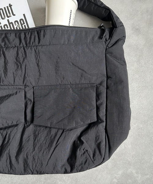 B.R.U（ブル）の「TCフラップポケットショルダーバッグ（ショルダーバッグ・メンズ・カーキ/ブラック/ベージュ/アイボリー・FREE）」の12枚目の写真