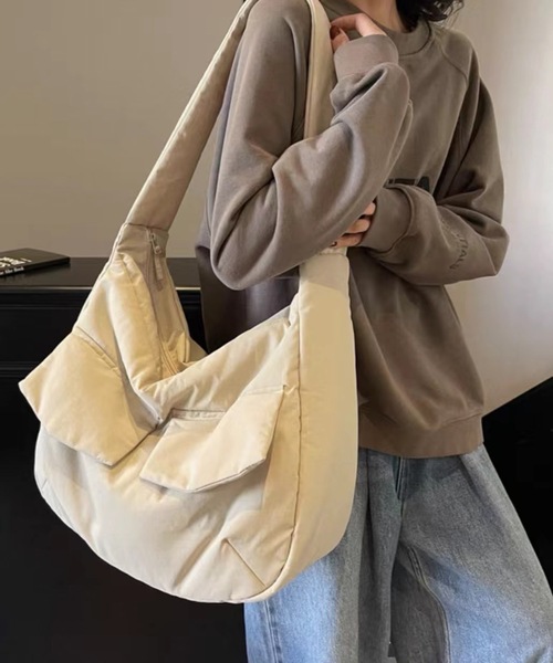 B.R.U（ブル）の「TCフラップポケットショルダーバッグ（ショルダーバッグ・メンズ・カーキ/ブラック/ベージュ/アイボリー・FREE）」の5枚目の写真