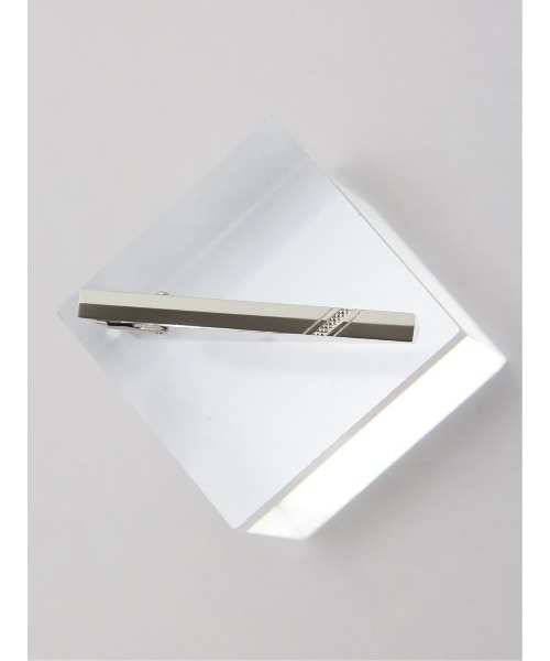 TAKA-Q(タカキュー)の「【真鍮】タカキュー 日本製 三角カット タイバー(ネクタイピン・メンズ・シルバー・FREE)」の4枚目の写真