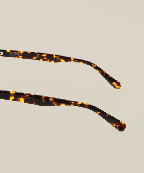 ROPE'（ロペ）の「ウェリントンフレームUVカットグラス/ケースセット（サングラス・レディース・ブラック/ダークブラウン・FREE）」の8枚目の写真