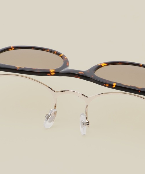 ROPE'（ロペ）の「ウェリントンフレームUVカットグラス/ケースセット（サングラス・レディース・ブラック/ダークブラウン・FREE）」の9枚目の写真