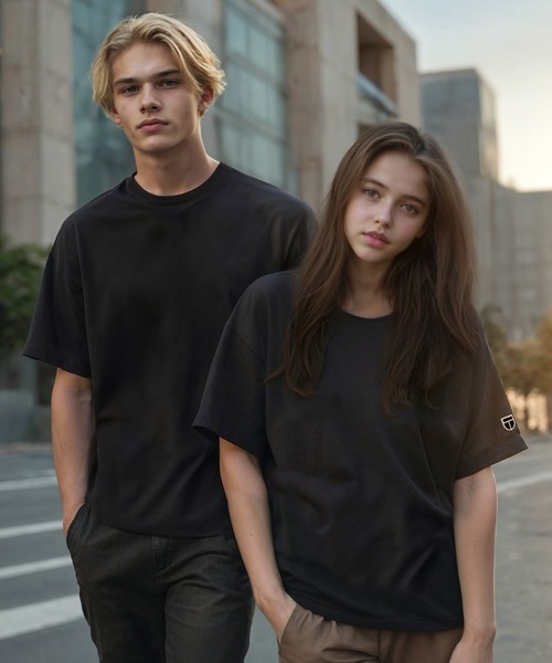 NEWTRAL PRODUCTS(ニュートラルプロダクツ)の「NEWTRAL(ニュートラル)/207 9.8oz スーパーヘビーエンブレムT/サイズ展開多数 コットン 無地 半袖 Tシャツ(Tシャツ/カットソー・レディース・ブラック/グレー/ネイビー/ホワイト・XL/XXL/S/M/L)」の2枚目の写真