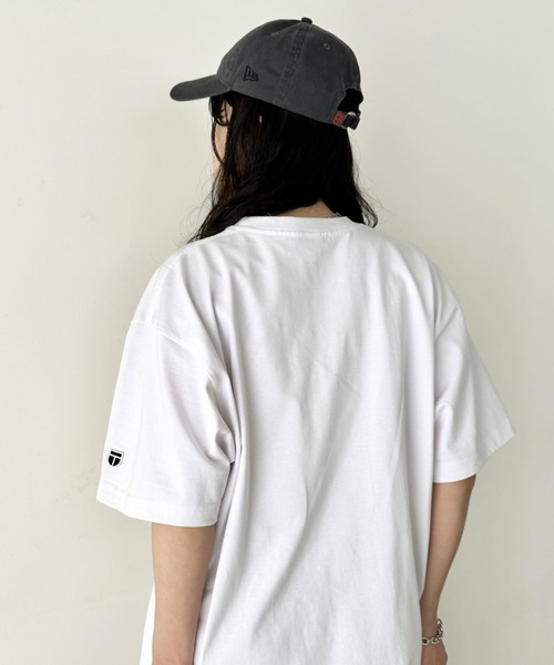 NEWTRAL PRODUCTS(ニュートラルプロダクツ)の「NEWTRAL(ニュートラル)/207 9.8oz スーパーヘビーエンブレムT/サイズ展開多数 コットン 無地 半袖 Tシャツ(Tシャツ/カットソー・レディース・ブラック/グレー/ネイビー/ホワイト・XL/XXL/S/M/L)」の19枚目の写真