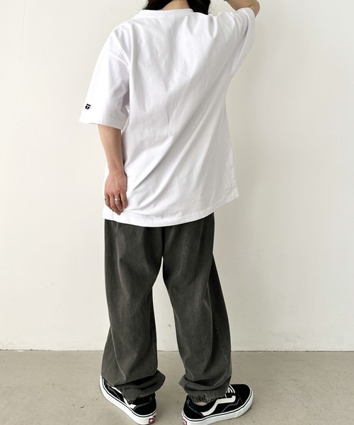 NEWTRAL PRODUCTS(ニュートラルプロダクツ)の「NEWTRAL(ニュートラル)/207 9.8oz スーパーヘビーエンブレムT/サイズ展開多数 コットン 無地 半袖 Tシャツ(Tシャツ/カットソー・レディース・ブラック/グレー/ネイビー/ホワイト・XL/XXL/S/M/L)」の20枚目の写真