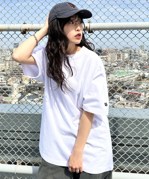 NEWTRAL PRODUCTS(ニュートラルプロダクツ)の「NEWTRAL(ニュートラル)/207 9.8oz スーパーヘビーエンブレムT/サイズ展開多数 コットン 無地 半袖 Tシャツ(Tシャツ/カットソー・レディース・ブラック/グレー/ネイビー/ホワイト・XL/XXL/S/M/L)」の12枚目の写真