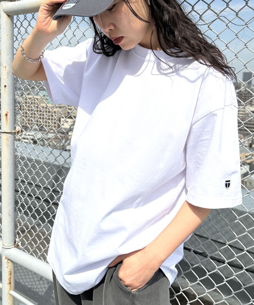 NEWTRAL PRODUCTS(ニュートラルプロダクツ)の「NEWTRAL(ニュートラル)/207 9.8oz スーパーヘビーエンブレムT/サイズ展開多数 コットン 無地 半袖 Tシャツ(Tシャツ/カットソー・レディース・ブラック/グレー/ネイビー/ホワイト・XL/XXL/S/M/L)」の7枚目の写真