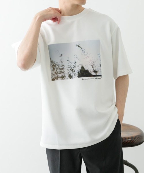 ITEMS URBANRESEARCH（アイテムズ アーバンリサーチ）の「Art Graphic ポンチTシャツ Wind（Tシャツ/カットソー・メンズ・ブラック/ホワイト・MEDIUM/LARGE）」の6枚目の写真