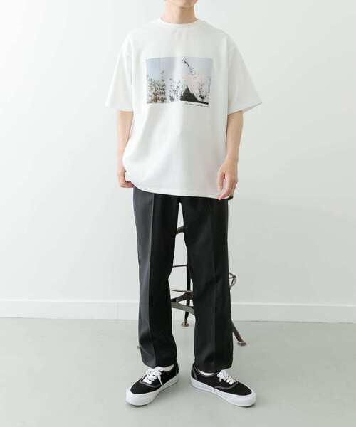 ITEMS URBANRESEARCH（アイテムズ アーバンリサーチ）の「Art Graphic ポンチTシャツ Wind（Tシャツ/カットソー・メンズ・ブラック/ホワイト・MEDIUM/LARGE）」の9枚目の写真