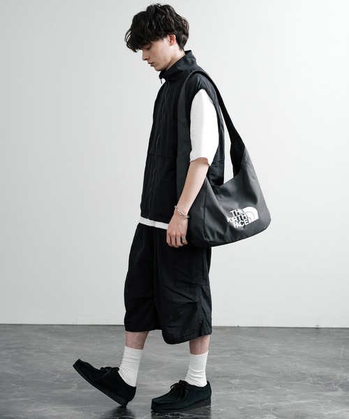 THE NORTH FACE(ザノースフェイス)の「新色追加 日本未展開モデル THE NORTH FACE WHITE LABEL BIG LOGO SHOULDER BAG 韓国限定 ワンポイントロゴショルダーバッグ(ショルダーバッグ・メンズ・ベージュ/ブラック/ダークグレー/キャメル/ブラック系/グレー/ピンク/クリーム・FREE)」の19枚目の写真