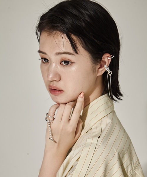 Soierie（ソワリー）の「【Soierie/ソワリー】Infinity chain cuff ring/インフィニティチェーンカフリング（イヤーカフ・レディース・シルバー/ゴールド・FREE）」の4枚目の写真