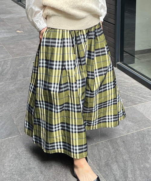 StyleSea（スタイルシー）の「チェック柄タフタスカート（スカート・レディース・ブラック/ベージュ/グレー/ブラウン/カーキ/ネイビー/グレイッシュベージュ/マルチ/ブルー/グリーン/オレンジ/ブルー系その他/ピンク/イエロー・FREE）」の11枚目の写真