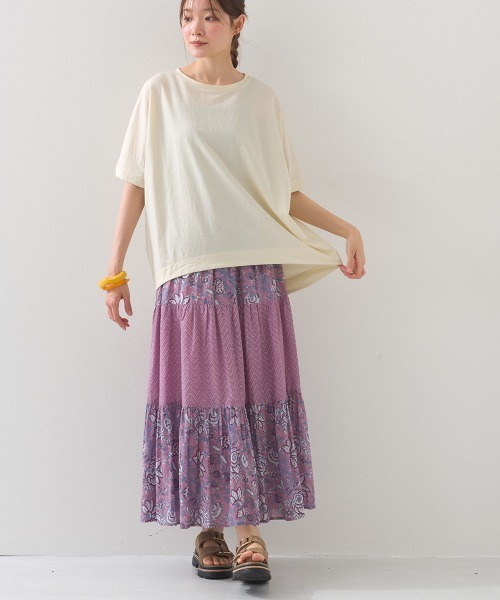 OMNES(オムネス)の「コットンボイル総柄切り替えティアードスカート(スカート・レディース・マスタード/パープル/ネイビー/ブルー・FREE)」の17枚目の写真