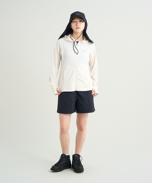 NANGA(ナンガ)の「AirFlex RASH GUARD ZIP PK W/エアフレックス ラッシュガードジップパーカー (ウィメンズ)(パーカー・レディース・ブラック/グレー/ホワイト・S/M/L)」の17枚目の写真