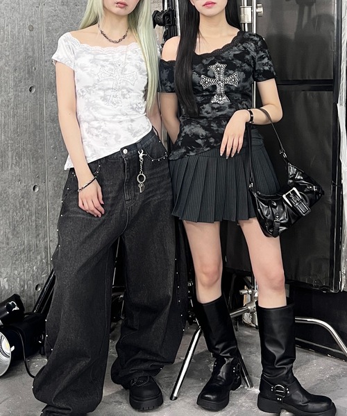 Figments（フィグメンツ）の「オフショルクロスピチＴ（Tシャツ/カットソー・メンズ・ホワイト/ブラック・FREE）」の8枚目の写真