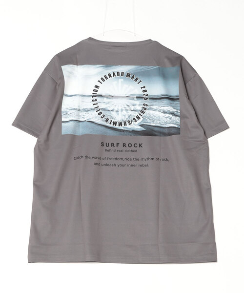 TORNADO MART(トルネードマート)の「TORNADO MART∴SURF ROCK ロゴプリントカットソー(Tシャツ/カットソー・メンズ・グレー系その他2/ホワイト/ブラック・L/LL/M)」の12枚目の写真