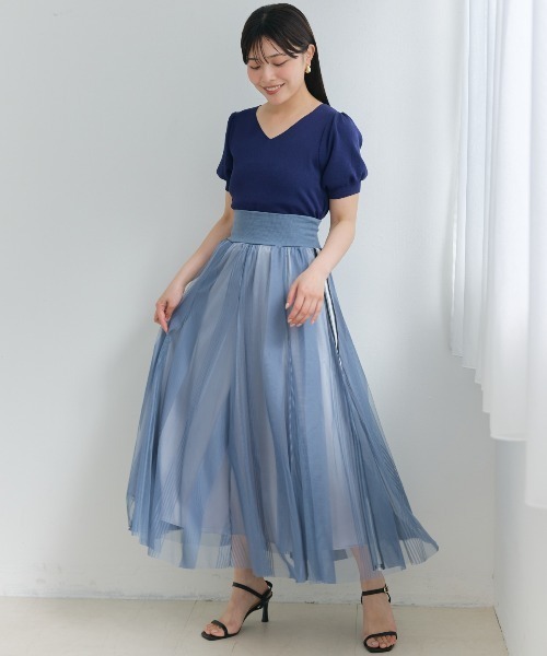 AND COUTURE(アンドクチュール)の「ベーシックVネックプルオーバー(ニット/セーター・レディース・オフホワイト/ピンク/ブラック/ライトグレー/ネイビー・FREE)」の10枚目の写真