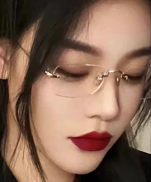 VIBGYOR（ヴィブジョー）の「リムレスメガネ　サングラス(BDS)（サングラス・レディース・シルバー/ゴールド・FREE）」の7枚目の写真