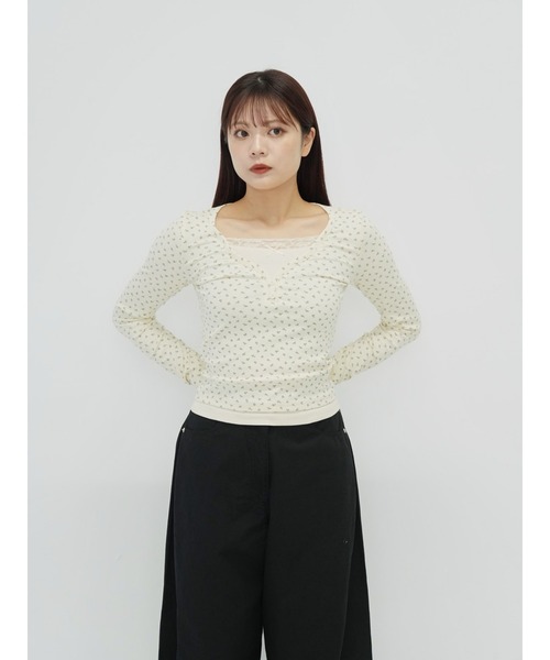 Enewd nina（エニュードニーナ）の「【zozo限定】フラワー レース レイヤード ロング トップス（Tシャツ/カットソー・レディース・アイボリー/ネイビー/グレー・FREE）」の16枚目の写真