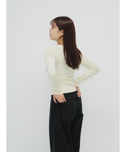 Enewd nina（エニュードニーナ）の「【zozo限定】フラワー レース レイヤード ロング トップス（Tシャツ/カットソー・レディース・アイボリー/ネイビー/グレー・FREE）」の21枚目の写真