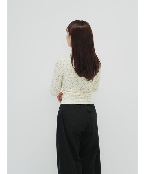 Enewd nina（エニュードニーナ）の「【zozo限定】フラワー レース レイヤード ロング トップス（Tシャツ/カットソー・レディース・アイボリー/ネイビー/グレー・FREE）」の22枚目の写真