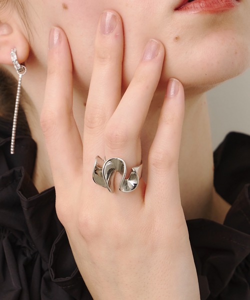 アクセサリー VIVO select】フリルモチーフリング（リング）｜VIOLETTA（ヴィオレッタ）の