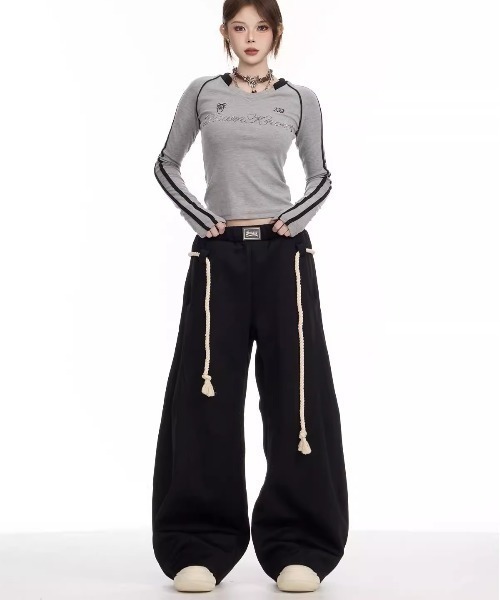 セール】ワイドレッグスウェットパンツ / ロープコード付き