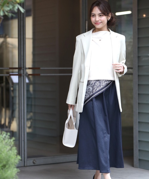 Ehre style(エーレスタイル)の「スカーフ付き着こなし3通り♪総ゴムスカート(スカート・レディース・アイボリー/ブラック/ネイビー・FREE)」の6枚目の写真