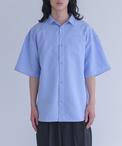 オーバーサイズレギュラーカラー半袖シャツ』（シャツ/ブラウス