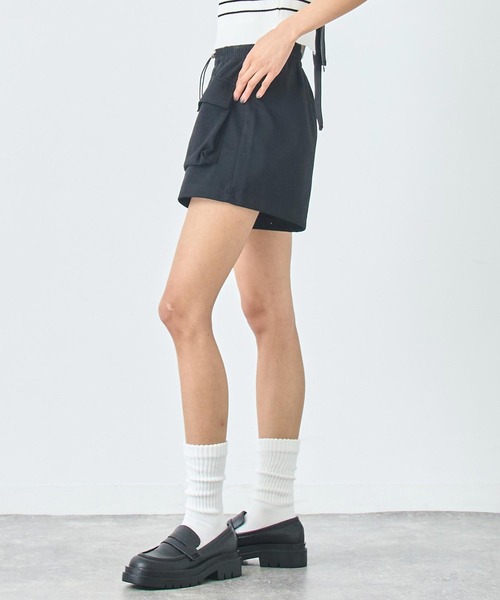 ANAP(アナップ)の「スウェット ショート カーゴ パンツ(カーゴパンツ・レディース・ブラック/グレー・FREE)」の3枚目の写真