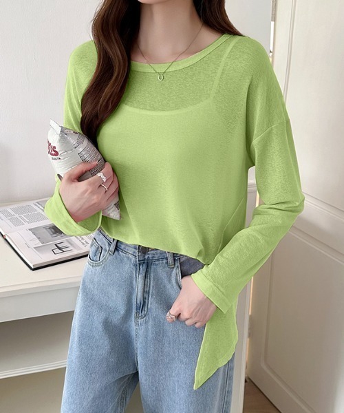 COCOMOMO(ココモモ)の「サイドスリット シアートップス オーバーサイズ シアー カットソー ロンT 袖くしゅ 長袖 トップス 日焼け対策(Tシャツ/カットソー・レディース・ホワイト/グリーン/ライトグリーン/ピンク/パープル/イエロー/ブラック/ライトブルー・FREE)」の4枚目の写真