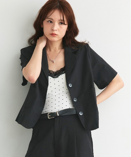 ad thie（アドティエ）の「リネンライク ポケット付き ハーフスリーブジャケット（テーラードジャケット・レディース・ライトベージュ/ブラック/ナチュラル/ライトブラウン・FREE）」の2枚目の写真