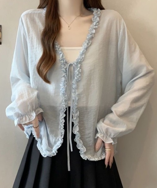 Achic(アシック)の「フリル縁シアーガーリーボレロカーディガン(シャツ/ブラウス・レディース・ホワイト/ブルー・M)」の12枚目の写真