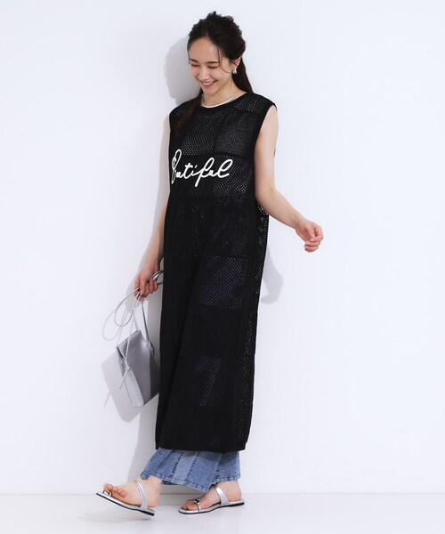 Cutie Blonde(キューティーブロンド)の「【前後2WAY】リネンライクブークレ パッチワーク風ニットワンピース(ワンピース・レディース・ブラック/ダークブラウン・03/02/01/04)」の7枚目の写真