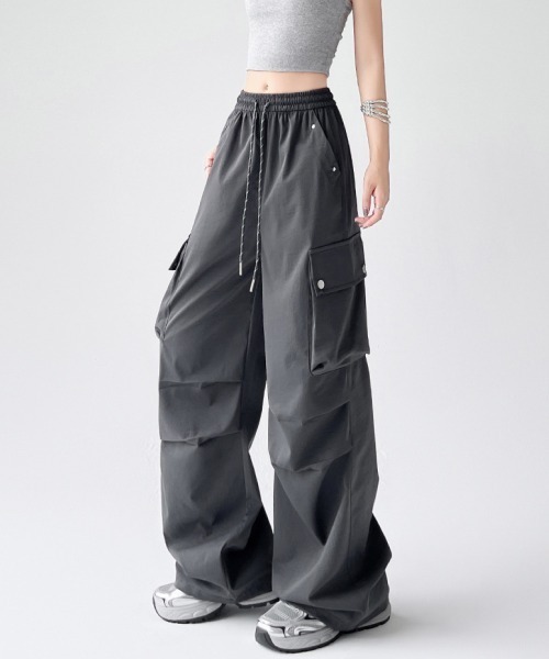 mushwear（マッシュウェア）の「パラシュートワイドカーゴパンツ（カーゴパンツ・メンズ・ネイビー/ホワイト/ピンク/グレー/ブラック・SMALL/MEDIUM/LARGE/X-LARGE）」の3枚目の写真