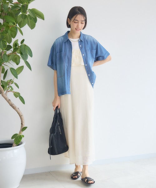 KATHARINE ROSS（キャサリンロス）の「【KATHARINE ROSS】ソアーデニムシャツ（シャツ/ブラウス・レディース・ブルー/ライトブルー・MEDIUM）」の3枚目の写真