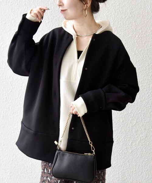 SHIPS any（シップス エニィ）の「【WEB限定】SHIPS any:〈洗濯機可能〉ダンボール コクーン ノーカラー コート（ノーカラーコート・レディース・ブラック/オリーブ/ベージュ・ONE SIZE）」の11枚目の写真