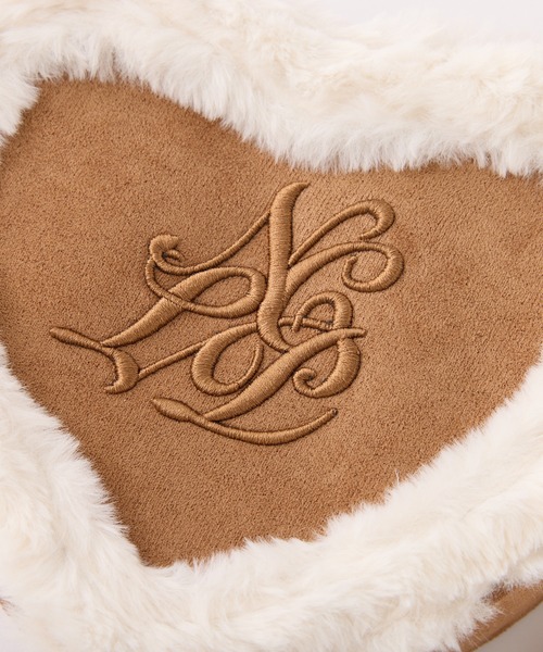 one after another NICE CLAUP（ワンアフターアナザーナイスクラップ）の「ハートスウェードショルダーバッグ（ショルダーバッグ・レディース・サックスブルー/ブラウン/ベージュ・FREE）」の6枚目の写真