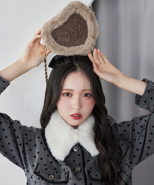 one after another NICE CLAUP（ワンアフターアナザーナイスクラップ）の「ハートスウェードショルダーバッグ（ショルダーバッグ・レディース・サックスブルー/ブラウン/ベージュ・FREE）」の18枚目の写真