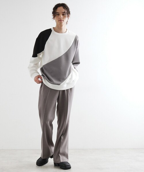 tk.TAKEO KIKUCHI（ティーケータケオキクチ）の「ヘリンボーンカーブスイッチカットソー（スウェット・メンズ・ホワイト/ブラック/ブラウン系その他・02/03）」の8枚目の写真