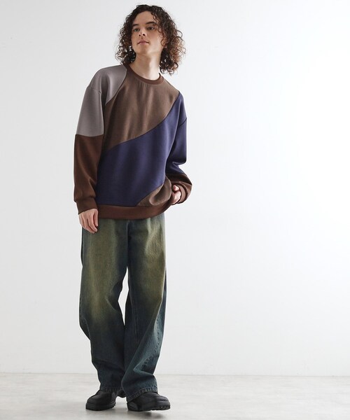 tk.TAKEO KIKUCHI（ティーケータケオキクチ）の「ヘリンボーンカーブスイッチカットソー（スウェット・メンズ・ホワイト/ブラック/ブラウン系その他・02/03）」の16枚目の写真