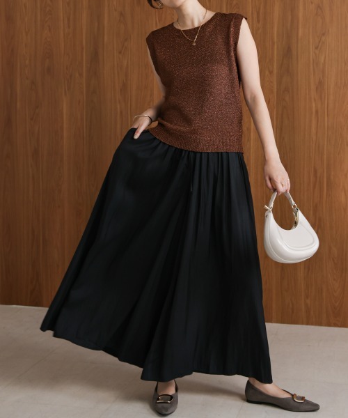 Bou Jeloud(ブージュルード)の「ギャザーウエストワイドパンツ(その他パンツ・レディース・ベージュ/インディゴブルー/ブラック・FREE)」の4枚目の写真