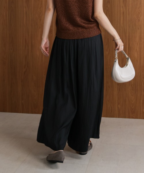 Bou Jeloud(ブージュルード)の「ギャザーウエストワイドパンツ(その他パンツ・レディース・ベージュ/インディゴブルー/ブラック・FREE)」の7枚目の写真