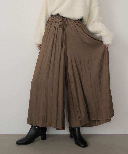 Bou Jeloud(ブージュルード)の「ギャザーウエストワイドパンツ(その他パンツ・レディース・ベージュ/インディゴブルー/ブラック・FREE)」の16枚目の写真