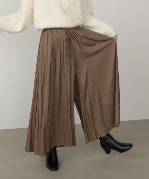 Bou Jeloud(ブージュルード)の「ギャザーウエストワイドパンツ(その他パンツ・レディース・ベージュ/インディゴブルー/ブラック・FREE)」の20枚目の写真