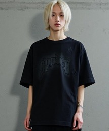 A'GEM/9 × .kom 『DG』クラッシュ加工ロゴブラックTシャツ