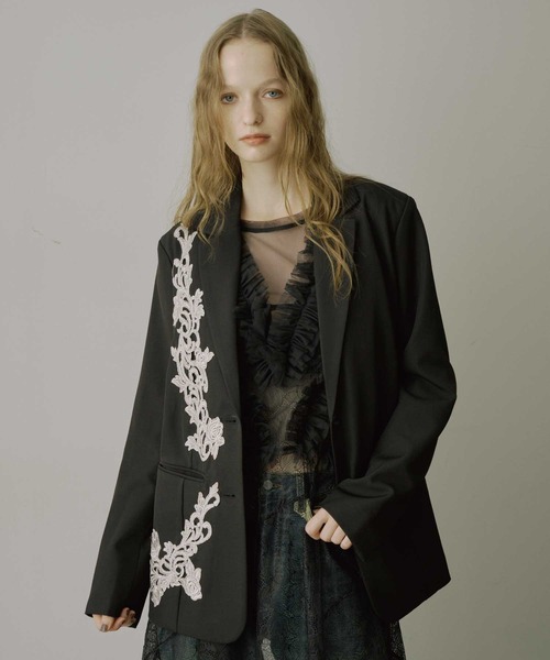 リメイク アシンメトリージャケット / ワッペン テーラード キルト 古着 リメイク アシンメトリージャケット / ワッペン テーラード キルト