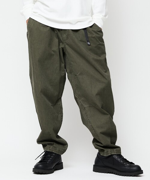 FREAK'S STORE(フリークスストア)の「限定展開 FREAK'S STORE OUTDOORS/フリークスアウトドアーズ ワイドシルエット ガーメントダイ クライミングパンツ(その他パンツ・メンズ・ベージュ/ブラック/オリーブ/チャコールグレー・SMALL/MEDIUM/LARGE)」の4枚目の写真