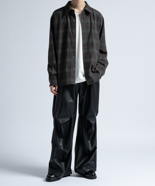 CASPER JOHN(キャスパージョン)の「Various loose shirts -ombre check- /バリアスルーズシャツ -オンブレチェック-(シャツ/ブラウス・メンズ・グリーン/ホワイト/ベージュ・LARGE/MEDIUM/SMALL/X-SMALL)」の17枚目の写真
