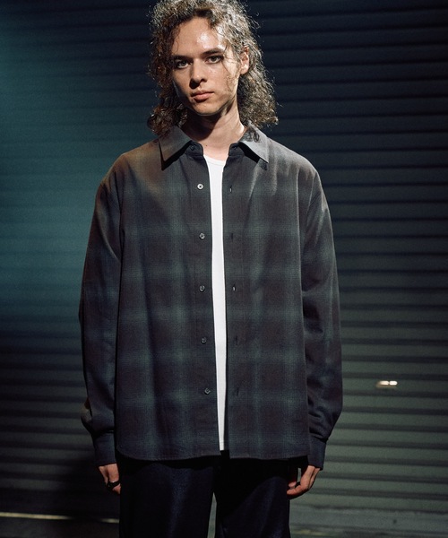 CASPER JOHN(キャスパージョン)の「Various loose shirts -ombre check- /バリアスルーズシャツ -オンブレチェック-(シャツ/ブラウス・メンズ・グリーン/ホワイト/ベージュ・LARGE/MEDIUM/SMALL/X-SMALL)」の5枚目の写真